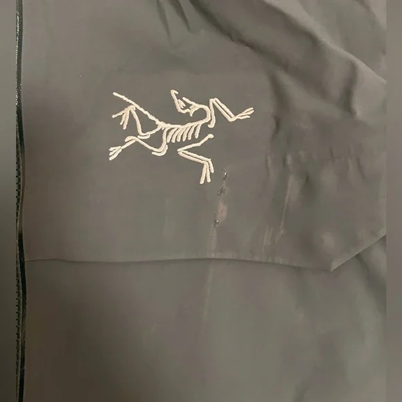 Green Macai Shell Jacket - Picture 2 of 3